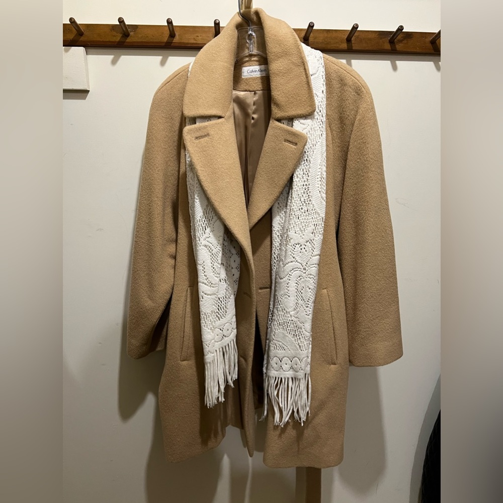Calvin Klein EUC SOFT CAMEL HAIR COAT